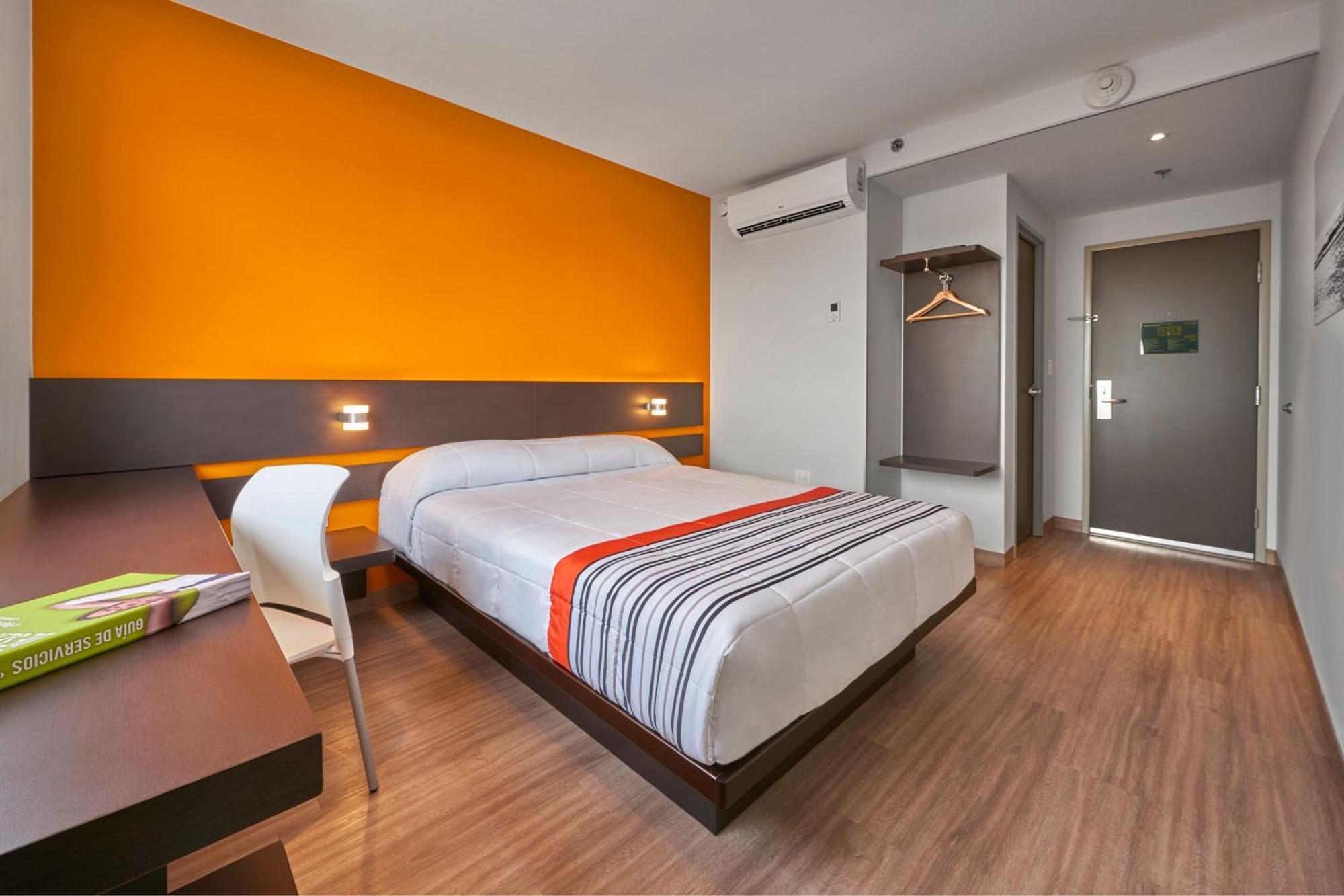 City Express Junior By Marriott Leon Centro De Convenciones エクステリア 写真