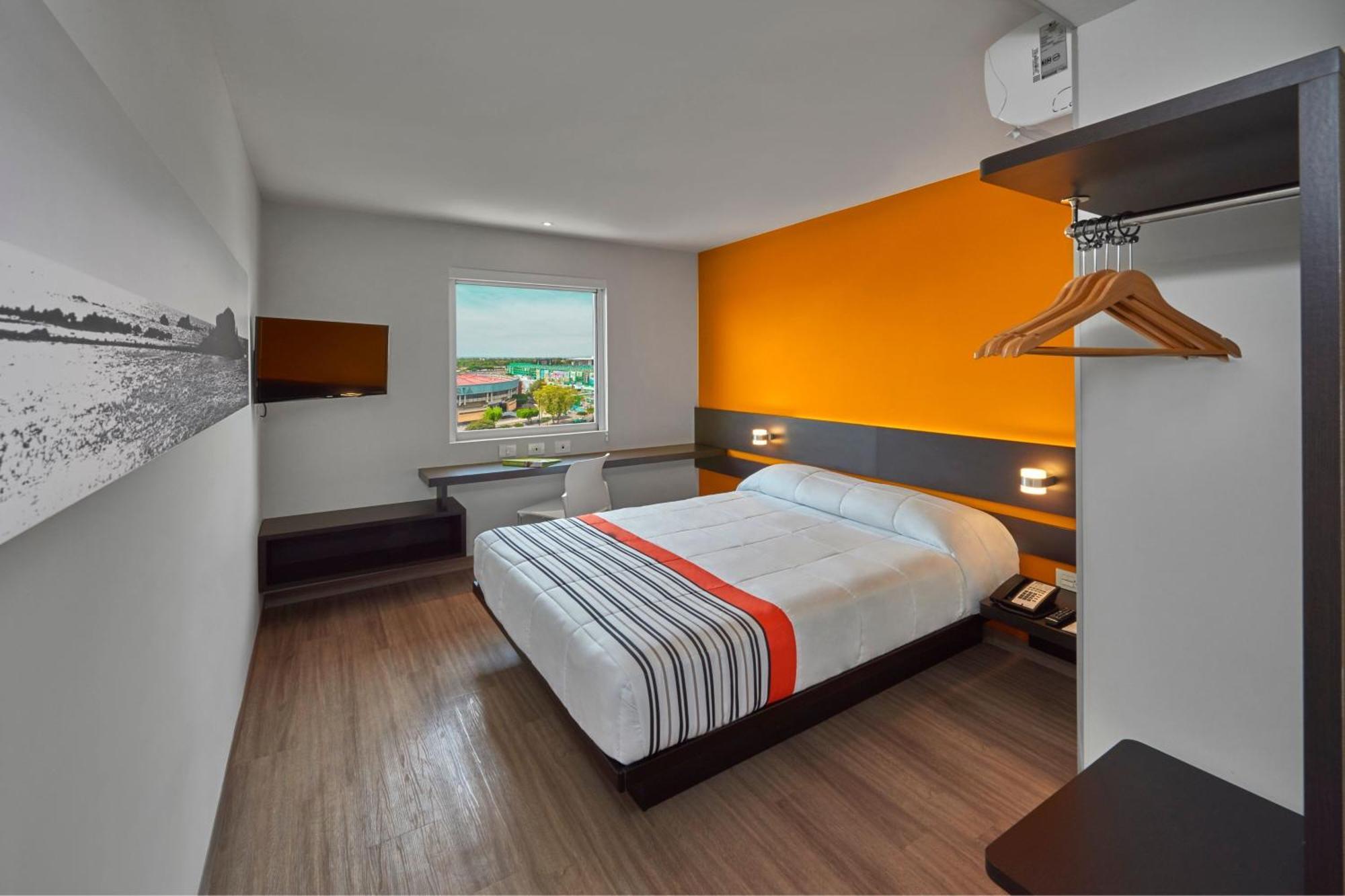 City Express Junior By Marriott Leon Centro De Convenciones エクステリア 写真