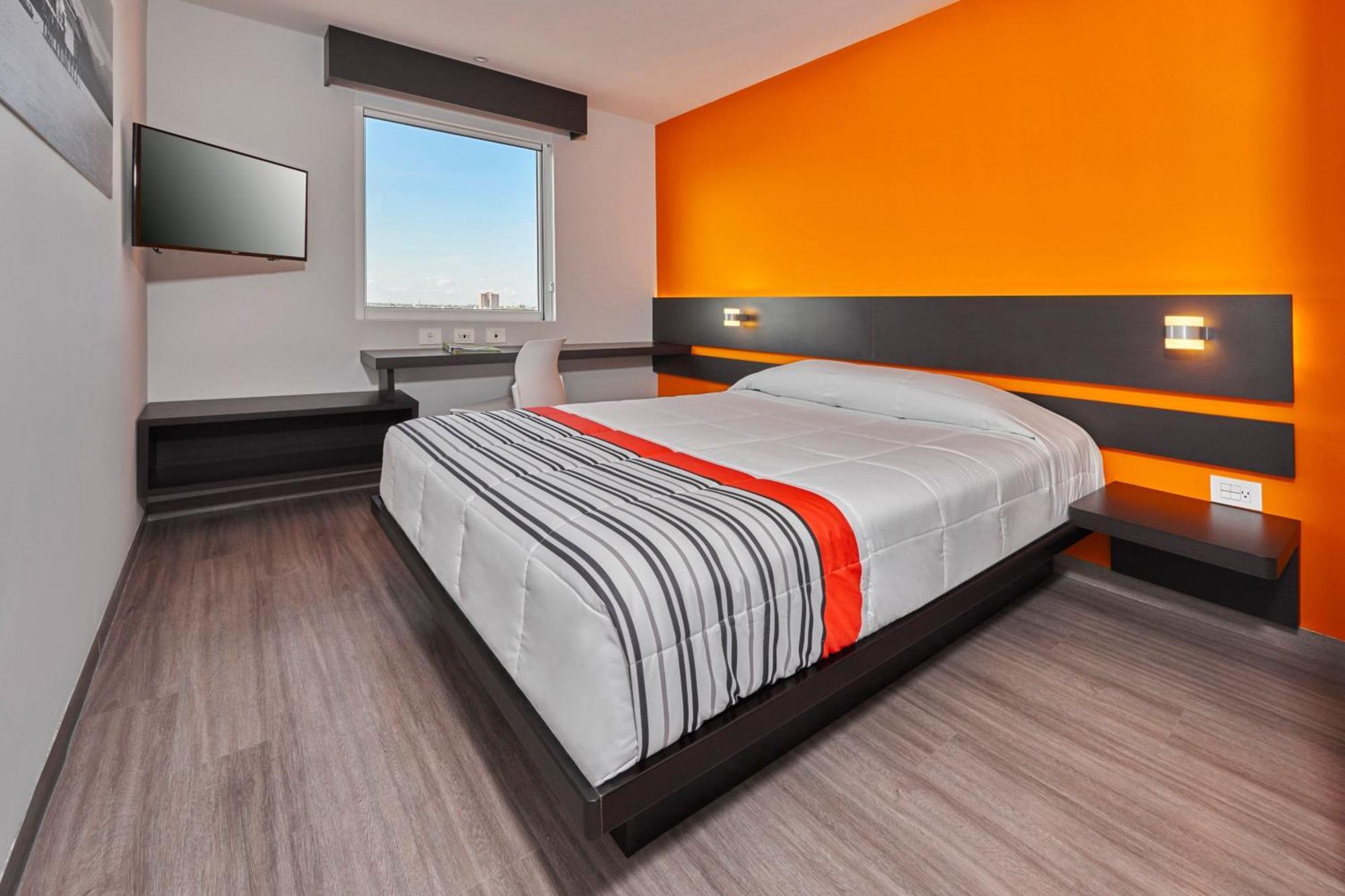 City Express Junior By Marriott Leon Centro De Convenciones エクステリア 写真