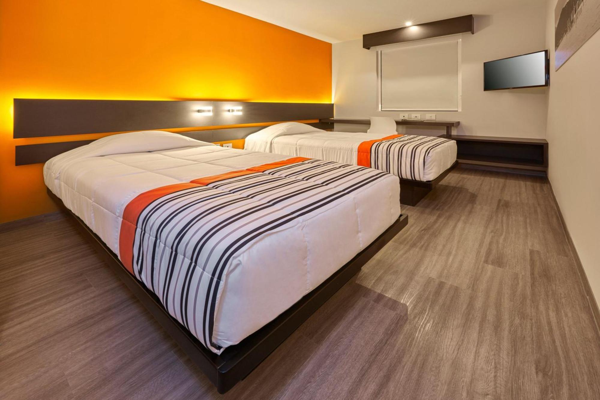 City Express Junior By Marriott Leon Centro De Convenciones エクステリア 写真