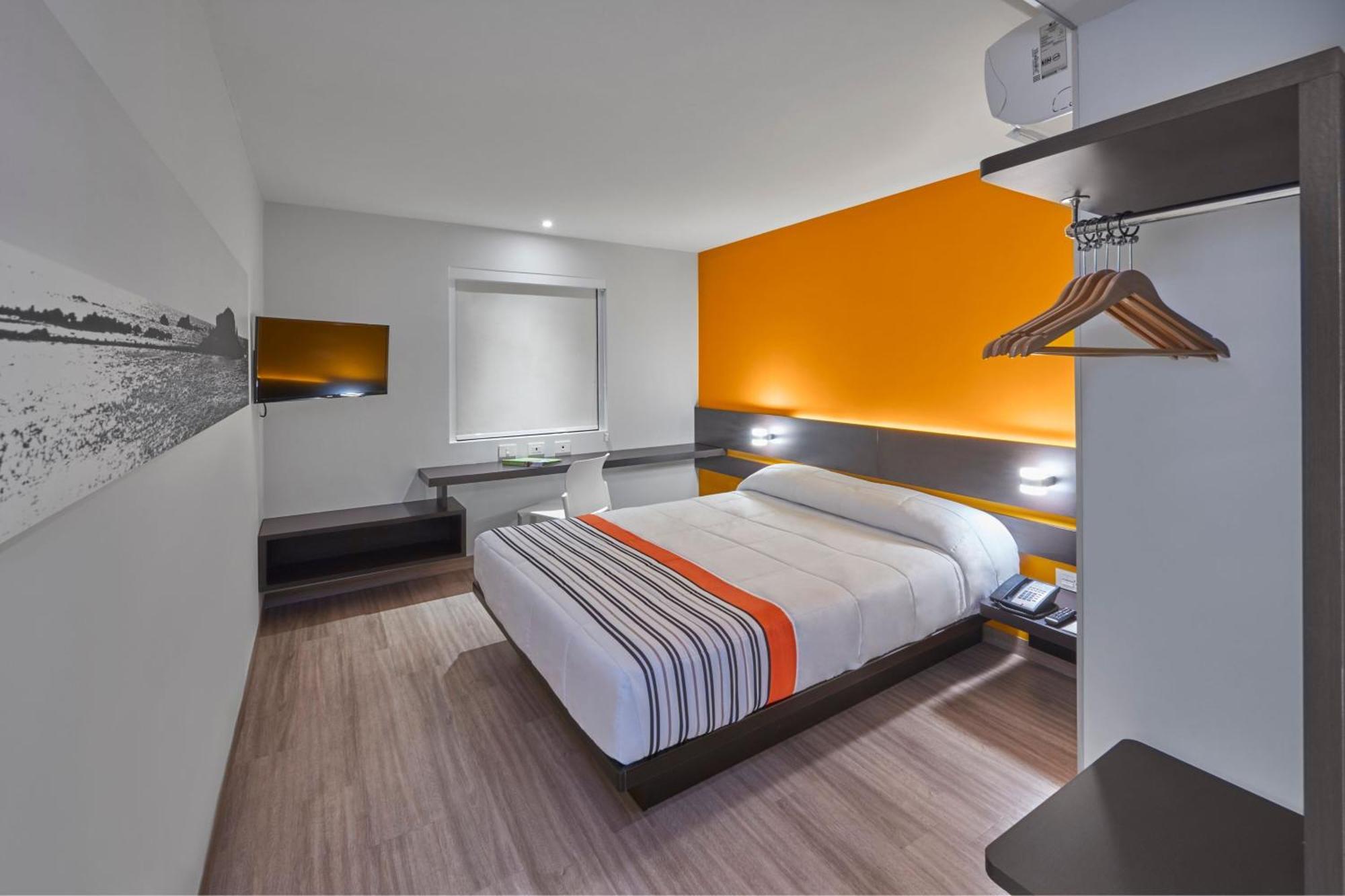 City Express Junior By Marriott Leon Centro De Convenciones エクステリア 写真